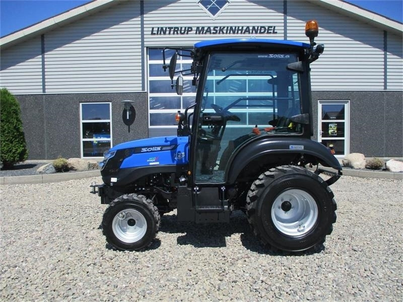 Solis 26 HST med kabine og Industrihjul - Traktor: billede 1 Solis 26 HST med kabine og Industrihjul - Traktor: billede 1