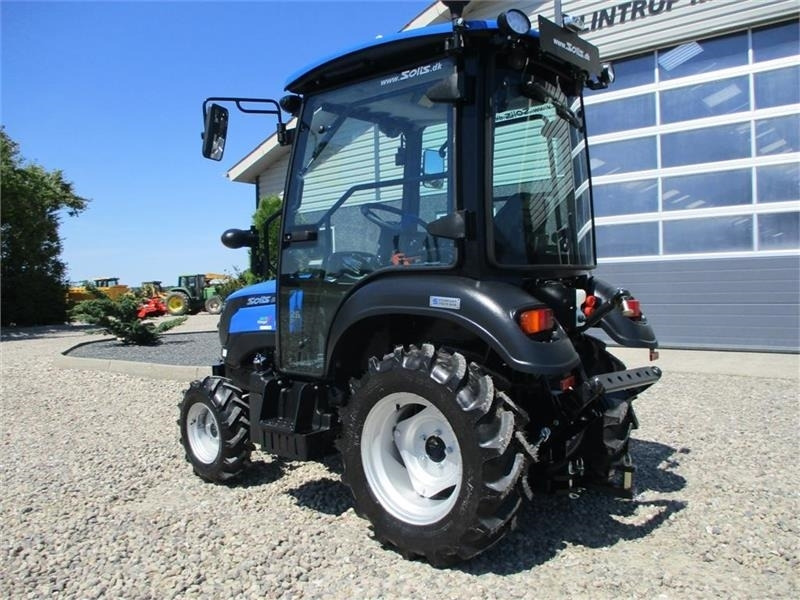 Solis 26 HST med kabine og traktorhjul - Traktor: billede 2 Solis 26 HST med kabine og traktorhjul - Traktor: billede 2