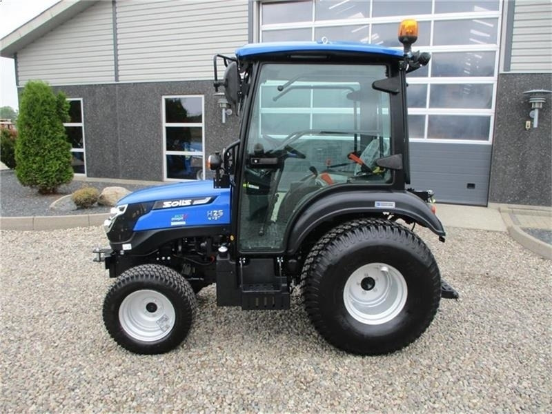 Solis 26 HST med kabine og turf hjul - Traktor: billede 3 Solis 26 HST med kabine og turf hjul - Traktor: billede 3