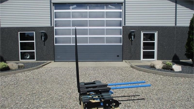 Volvo Pallegafler 5 Tons med Volvoskifte Hydraulisk gaff - Gummihjulslæsser: billede 1 Volvo Pallegafler 5 Tons med Volvoskifte Hydraulisk gaff - Gummihjulslæsser: billede 1