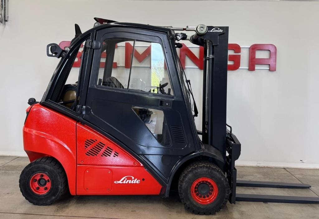 Linde 10768 H20T-02/600  - Gas gaffeltruck: billede 2 Linde 10768 H20T-02/600  - Gas gaffeltruck: billede 2