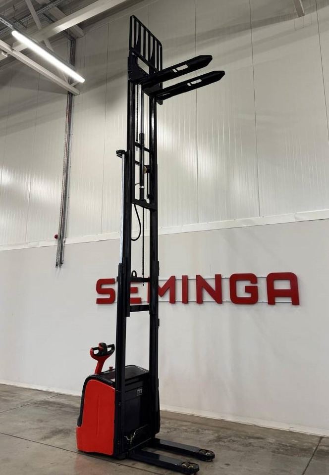 Linde 10848 L14  - Gaffeltruck: billede 4 Linde 10848 L14  - Gaffeltruck: billede 4