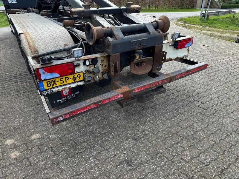 Leje en MAN TGS 35.400 8X4 !!TRIPLE!! 24tm KRAAN/HAAKARM!!RADIO REMOTE!! MAN TGS 35.400 8X4 !!TRIPLE!! 24tm KRAAN/HAAKARM!!RADIO REMOTE!!: billede 16 Leje en MAN TGS 35.400 8X4 !!TRIPLE!! 24tm KRAAN/HAAKARM!!RADIO REMOTE!! MAN TGS 35.400 8X4 !!TRIPLE!! 24tm KRAAN/HAAKARM!!RADIO REMOTE!!: billede 16