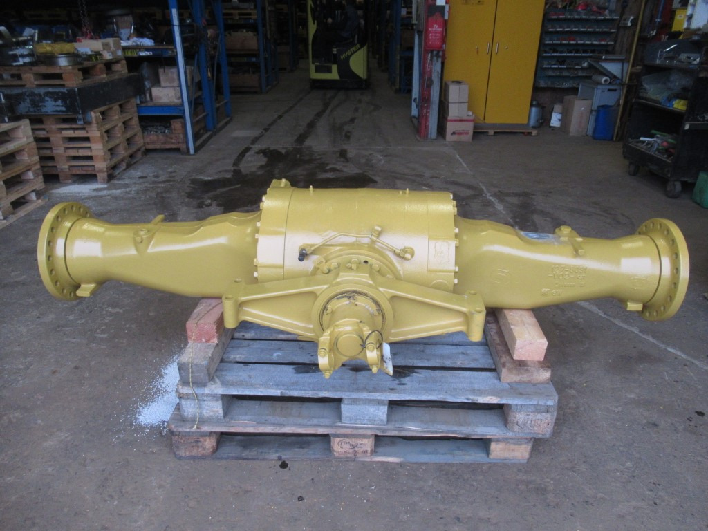Caterpillar 1267845 - Bagaksel for Entreprenørmaskin: billede 1 Caterpillar 1267845 - Bagaksel for Entreprenørmaskin: billede 1