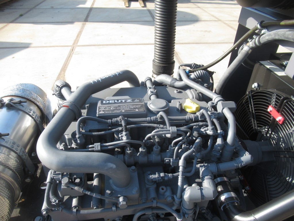 Deutz TD3.6 L4 - - Motor for Entreprenørmaskin: billede 2 Deutz TD3.6 L4 - - Motor for Entreprenørmaskin: billede 2