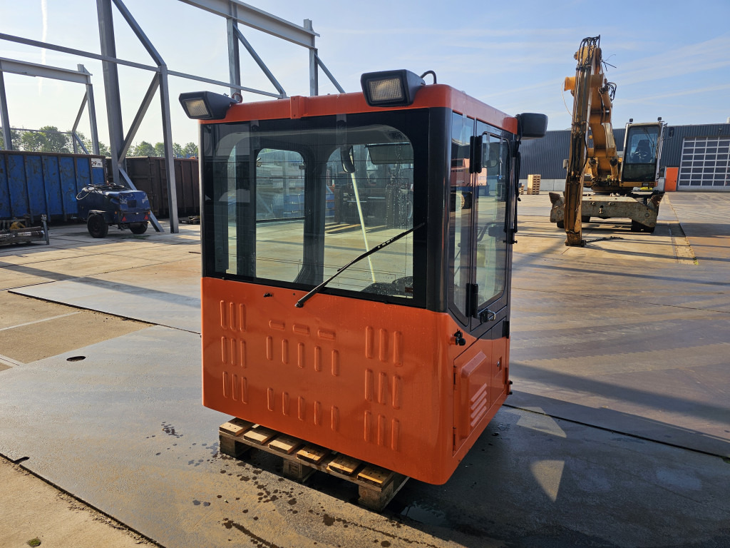 Doosan 220101-00071B - K1005556K - Førerhus for Entreprenørmaskin: billede 5 Doosan 220101-00071B - K1005556K - Førerhus for Entreprenørmaskin: billede 5