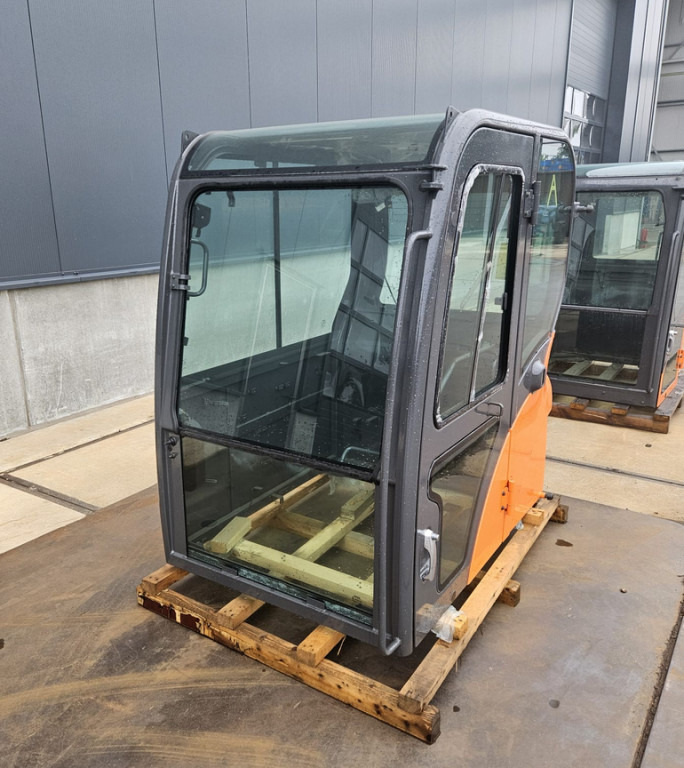 Doosan 220101-00889K - 220101-00107 - Førerhus for Entreprenørmaskin: billede 2 Doosan 220101-00889K - 220101-00107 - Førerhus for Entreprenørmaskin: billede 2