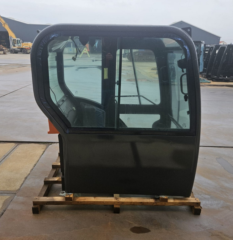 Doosan 220101-00889K - 220101-00889 - Førerhus for Entreprenørmaskin: billede 4 Doosan 220101-00889K - 220101-00889 - Førerhus for Entreprenørmaskin: billede 4