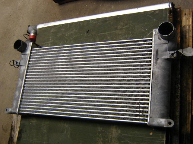 Hitachi 4448339 - Ladeluftkøler for Entreprenørmaskin: billede 2 Hitachi 4448339 - Ladeluftkøler for Entreprenørmaskin: billede 2