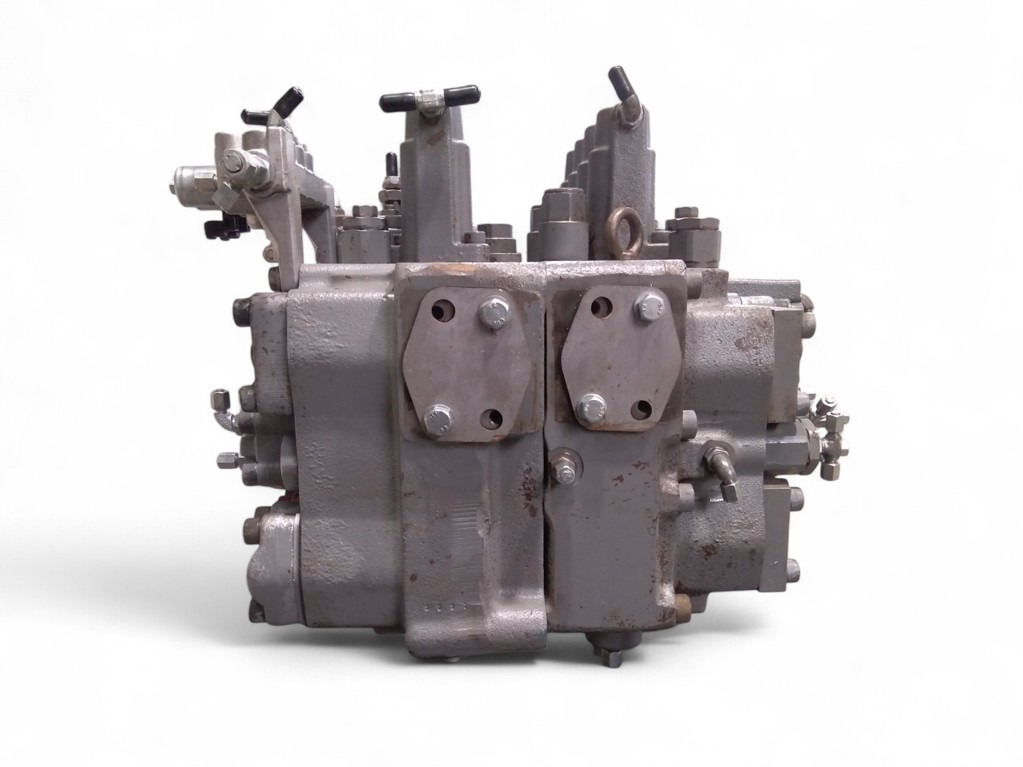 Hitachi 4713088 - UB36-107 - Hydraulisk ventil for Entreprenørmaskin: billede 2 Hitachi 4713088 - UB36-107 - Hydraulisk ventil for Entreprenørmaskin: billede 2