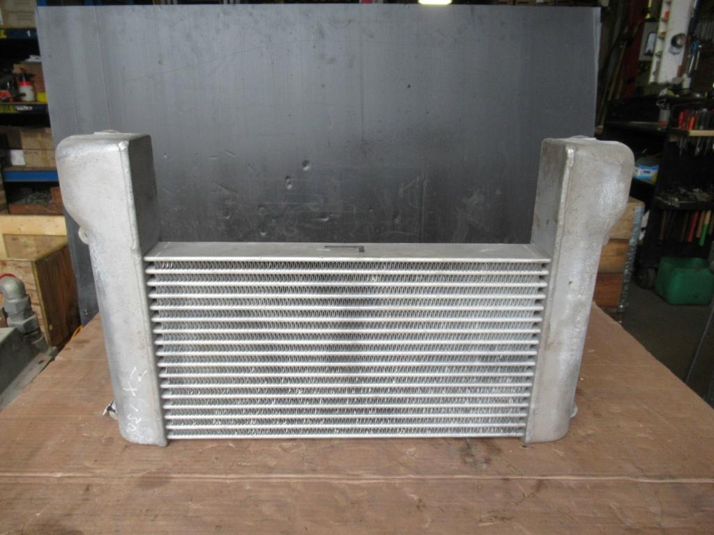 Hitachi ZX130 - 4449139 - Ladeluftkøler for Entreprenørmaskin: billede 3 Hitachi ZX130 - 4449139 - Ladeluftkøler for Entreprenørmaskin: billede 3
