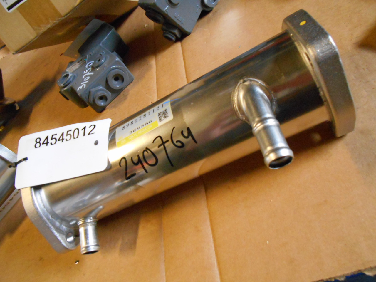 Isuzu 8980281121 - EGR-køler for Landbrugsmaskine: billede 2 Isuzu 8980281121 - EGR-køler for Landbrugsmaskine: billede 2