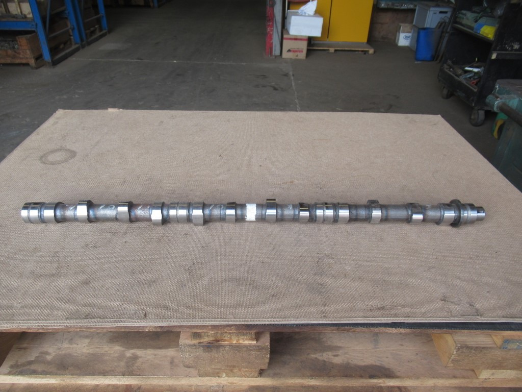 Isuzu 97725927 - - Knastaksel for Entreprenørmaskin: billede 1 Isuzu 97725927 - - Knastaksel for Entreprenørmaskin: billede 1