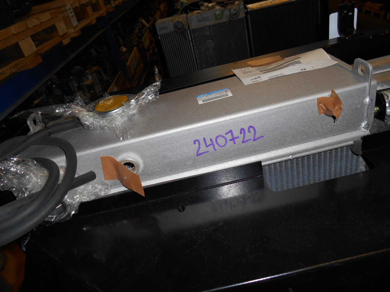 Kobelco LS05P00039F1 - LS05P00039F3 - Køler for Entreprenørmaskin: billede 2 Kobelco LS05P00039F1 - LS05P00039F3 - Køler for Entreprenørmaskin: billede 2