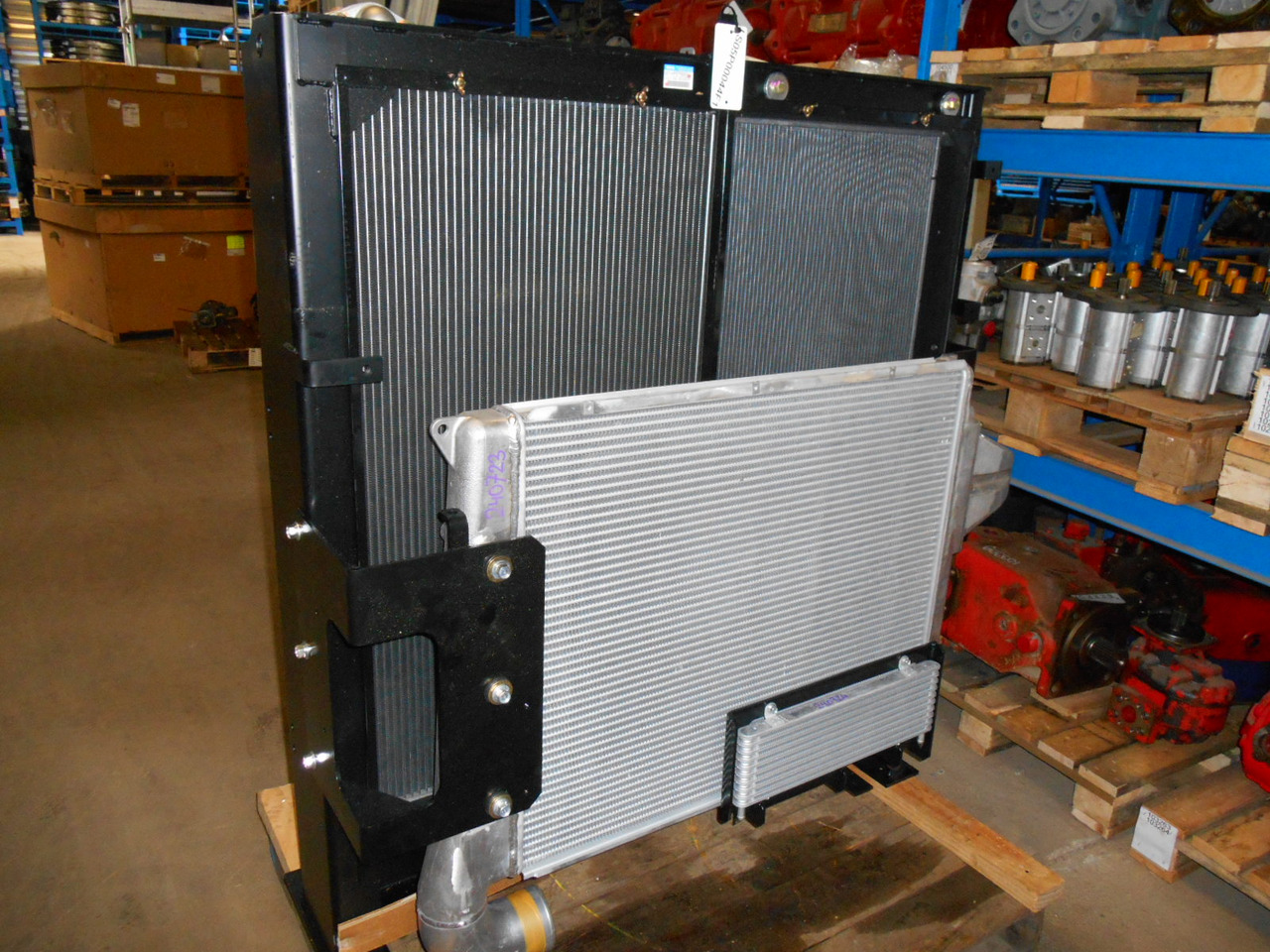 Kobelco LS05P00039F1 - LS05P00039F3 - Køler for Entreprenørmaskin: billede 4 Kobelco LS05P00039F1 - LS05P00039F3 - Køler for Entreprenørmaskin: billede 4