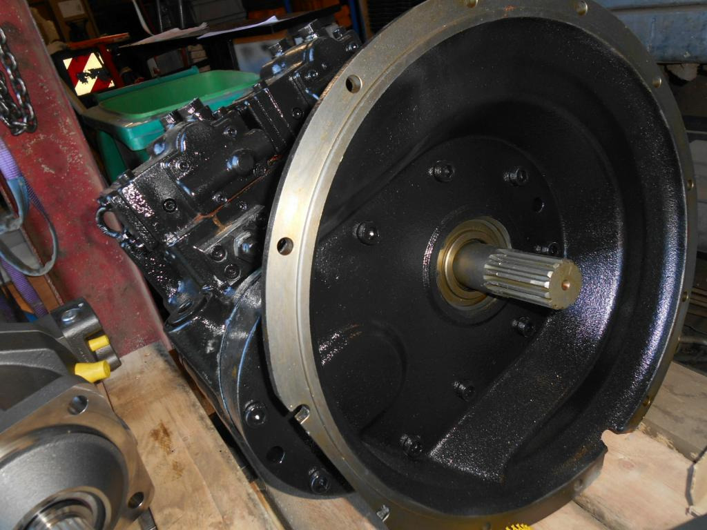 Kobelco YN10V00008F3 - YN10V00011F1 - Hydraulikpumpe for Entreprenørmaskin: billede 4 Kobelco YN10V00008F3 - YN10V00011F1 - Hydraulikpumpe for Entreprenørmaskin: billede 4