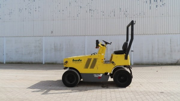 Sakai TS 160 - Gummihjulstromle: billede 5 Sakai TS 160 - Gummihjulstromle: billede 5