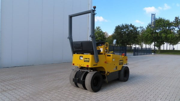 Saski TS 160-3 - Gummihjulstromle: billede 2 Saski TS 160-3 - Gummihjulstromle: billede 2