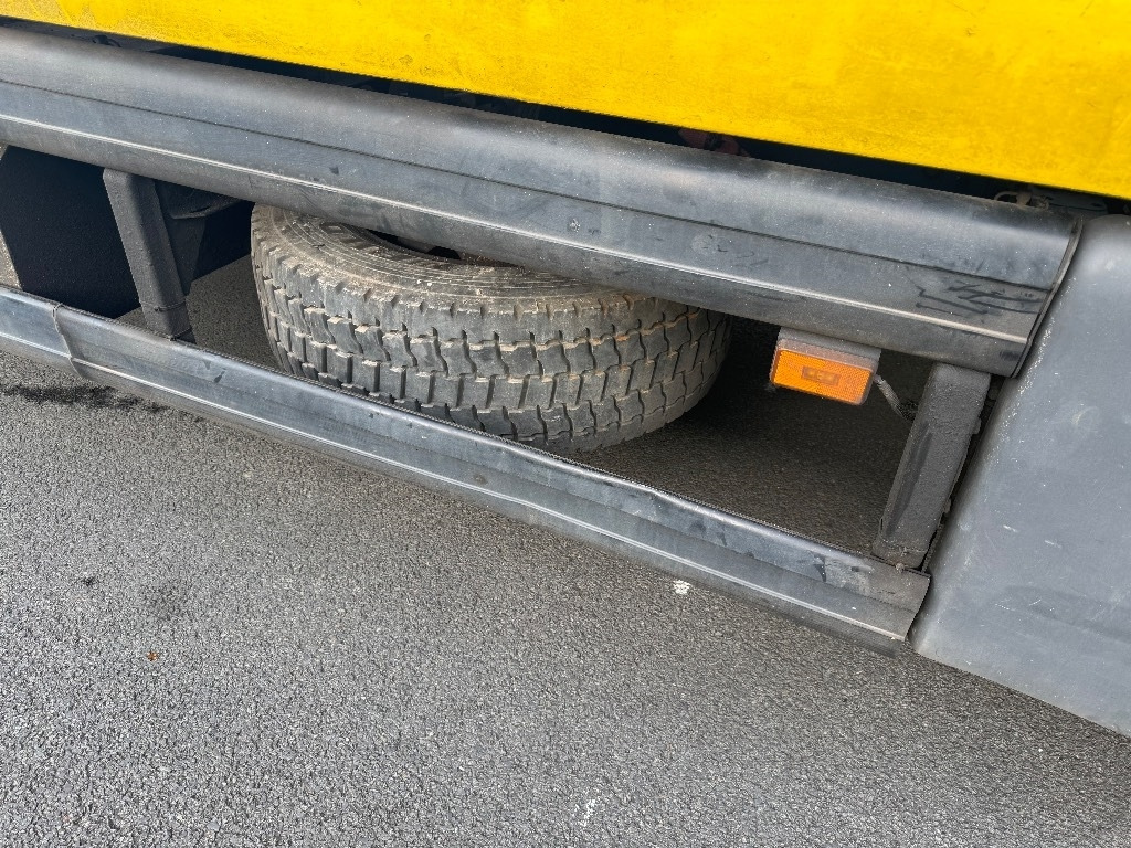 Scania P 340 - Lastbil varevogn: billede 5 Scania P 340 - Lastbil varevogn: billede 5