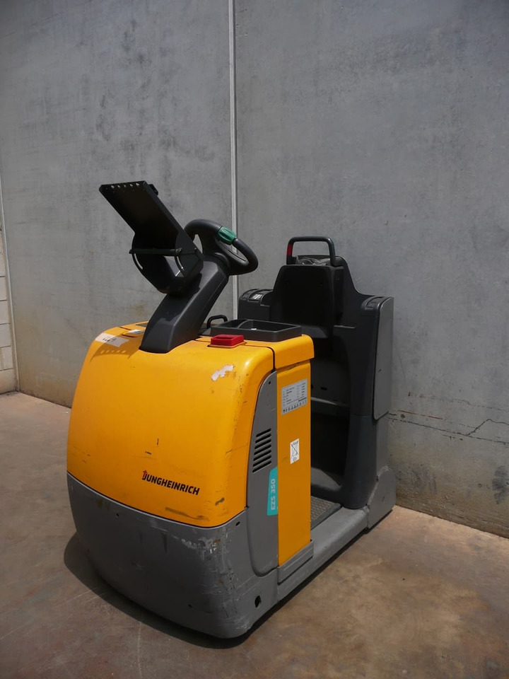 Jungheinrich EZS 350 - Elektrisk trækker: billede 1 Jungheinrich EZS 350 - Elektrisk trækker: billede 1