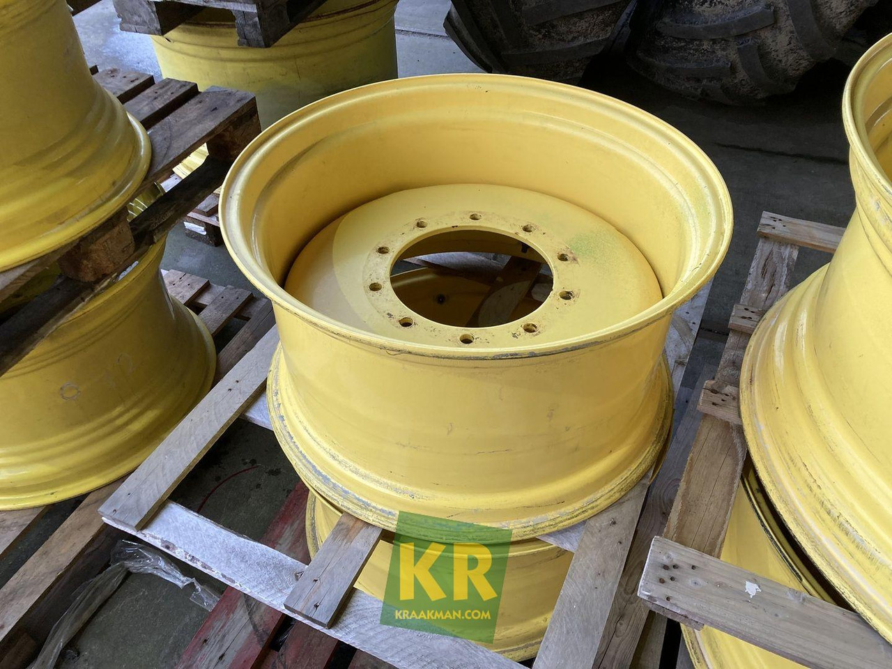 15 X 28 velg John Deere - Komplet hjul for Landbrugsmaskine: billede 1 15 X 28 velg John Deere - Komplet hjul for Landbrugsmaskine: billede 1