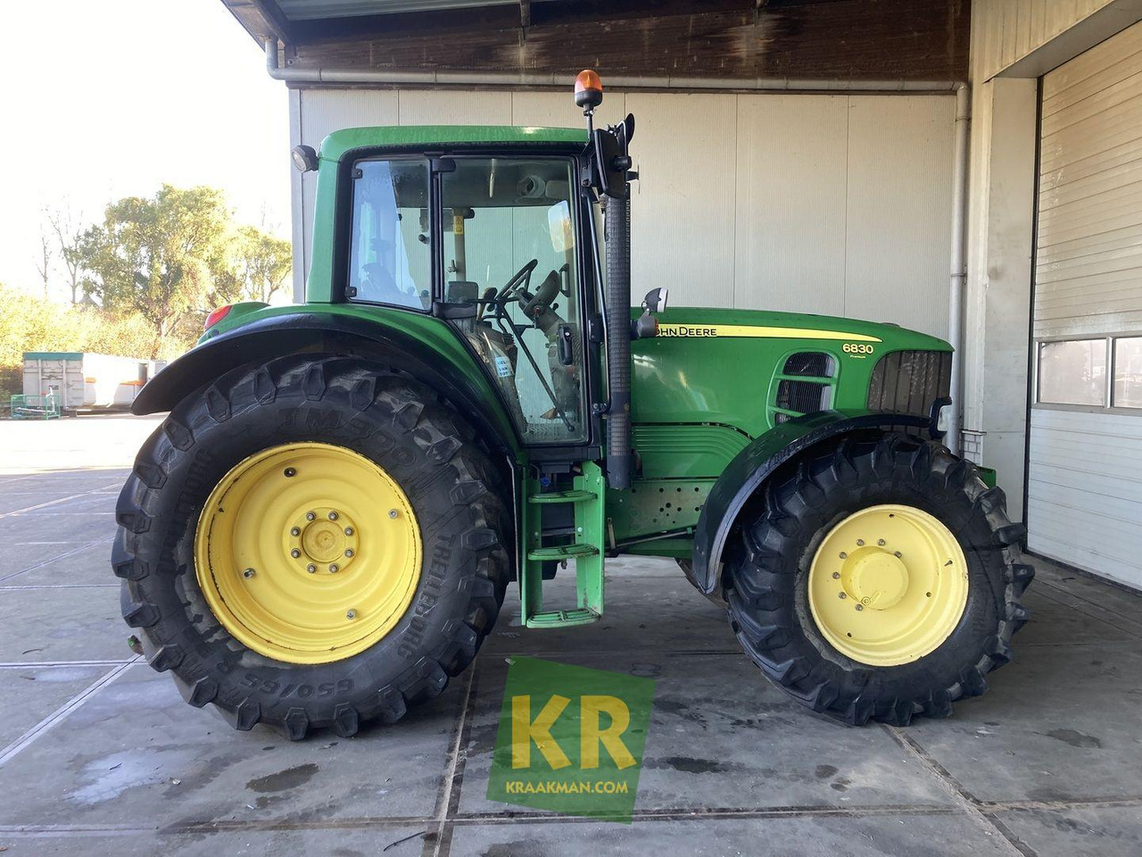 6830 PREMIUM John Deere - Traktor: billede 1 6830 PREMIUM John Deere - Traktor: billede 1
