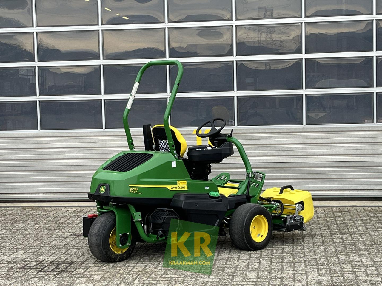 John Deere 2750 E-CUT HYBRID - Plæneklipper: billede 4 John Deere 2750 E-CUT HYBRID - Plæneklipper: billede 4