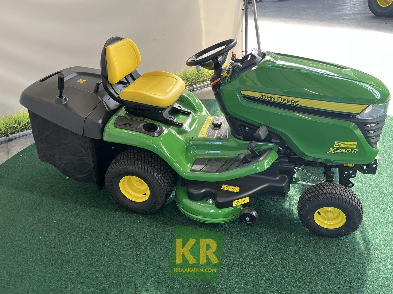 John Deere X350R - Plæneklipper: billede 3 John Deere X350R - Plæneklipper: billede 3