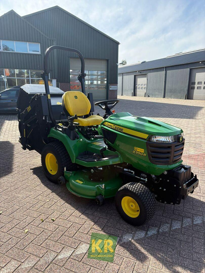 John Deere X950R - Plæneklipper: billede 3 John Deere X950R - Plæneklipper: billede 3