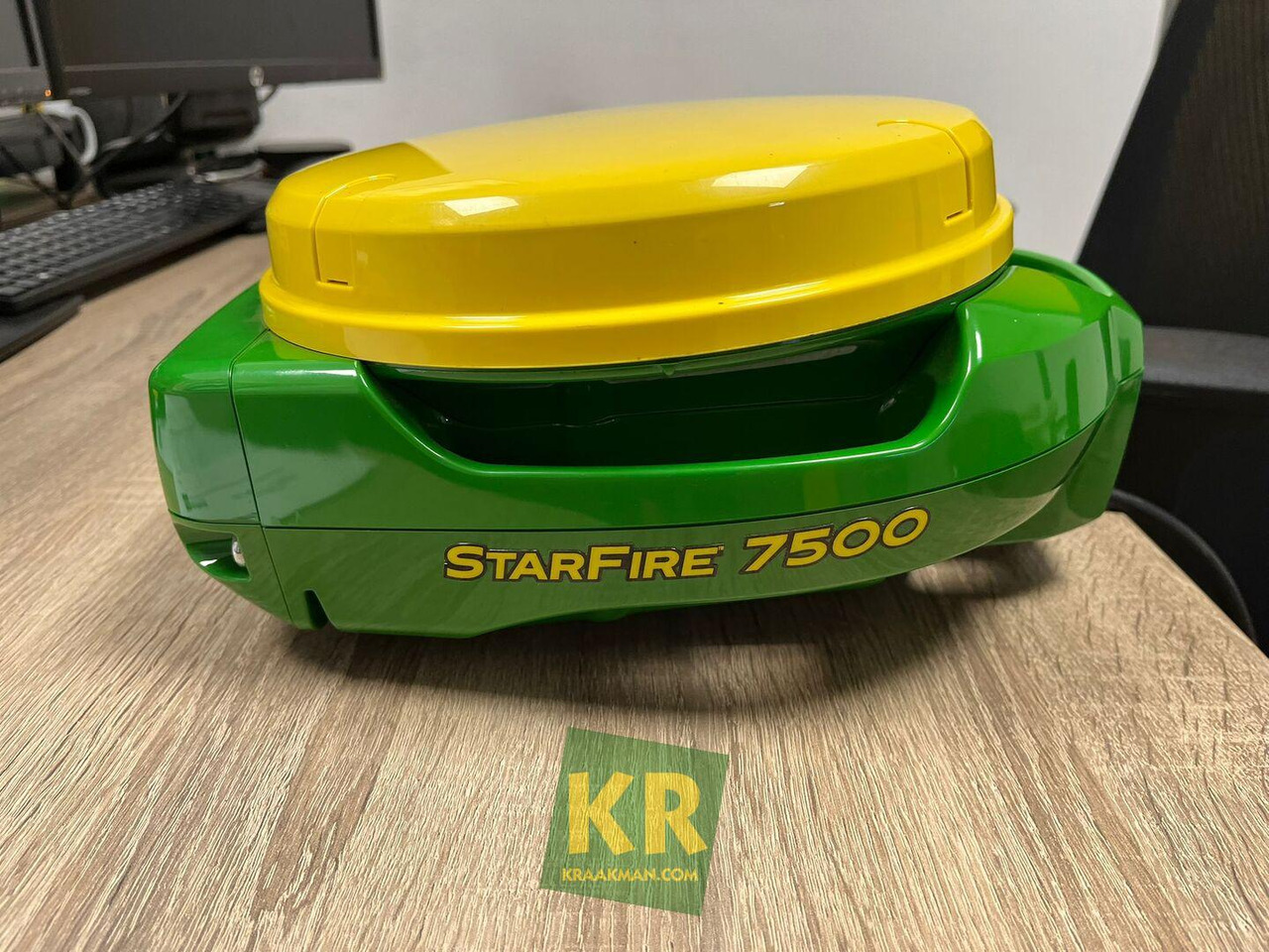 STARFIRE 7500 RECEIVER John Deere - Navigationssystem: billede 2 STARFIRE 7500 RECEIVER John Deere - Navigationssystem: billede 2