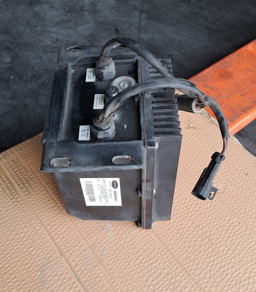 Batteri BATTERY CHARGER 12V – VECTOR: billede 6 Batteri BATTERY CHARGER 12V – VECTOR: billede 6