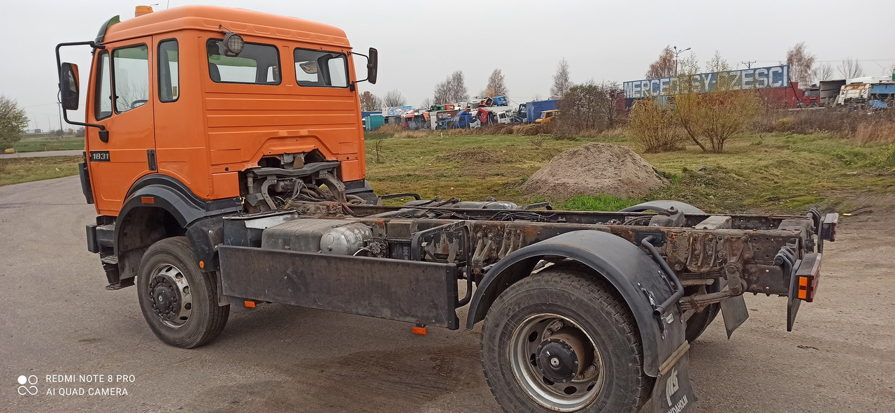 MERCEDES-BENZ SK 1831 4x4 - Lastbil: billede 3 MERCEDES-BENZ SK 1831 4x4 - Lastbil: billede 3