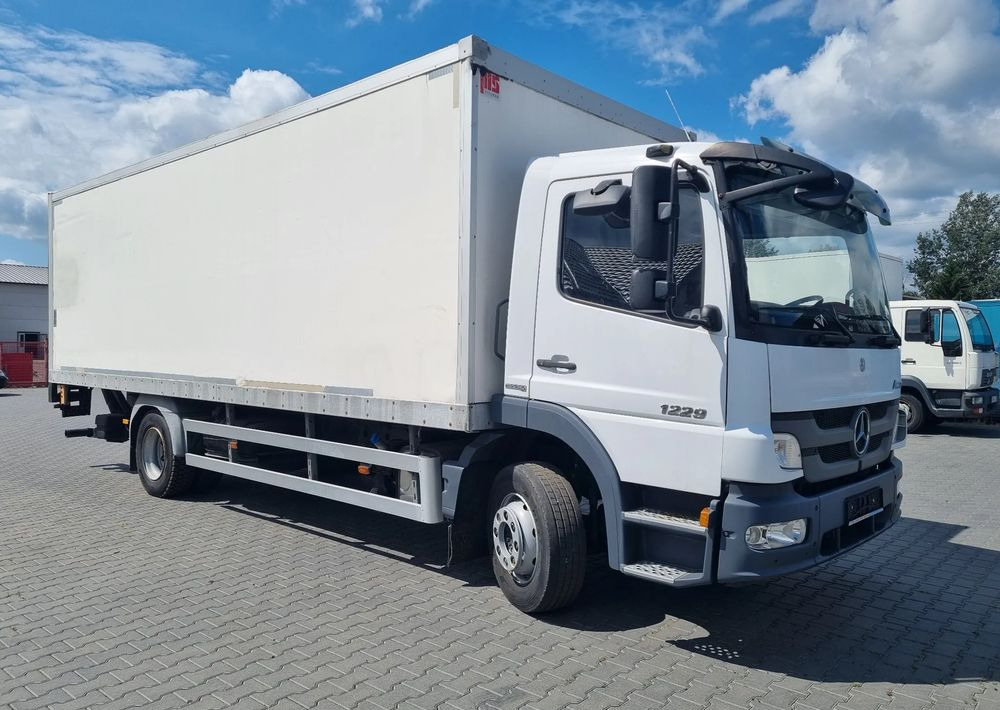 Mercedes-Benz Atego 1224 - Kølevogn lastbil: billede 2 Mercedes-Benz Atego 1224 - Kølevogn lastbil: billede 2