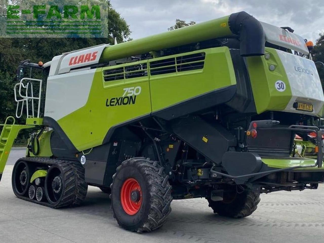 CLAAS LEXION 750 TT - Mejetærsker: billede 4 CLAAS LEXION 750 TT - Mejetærsker: billede 4