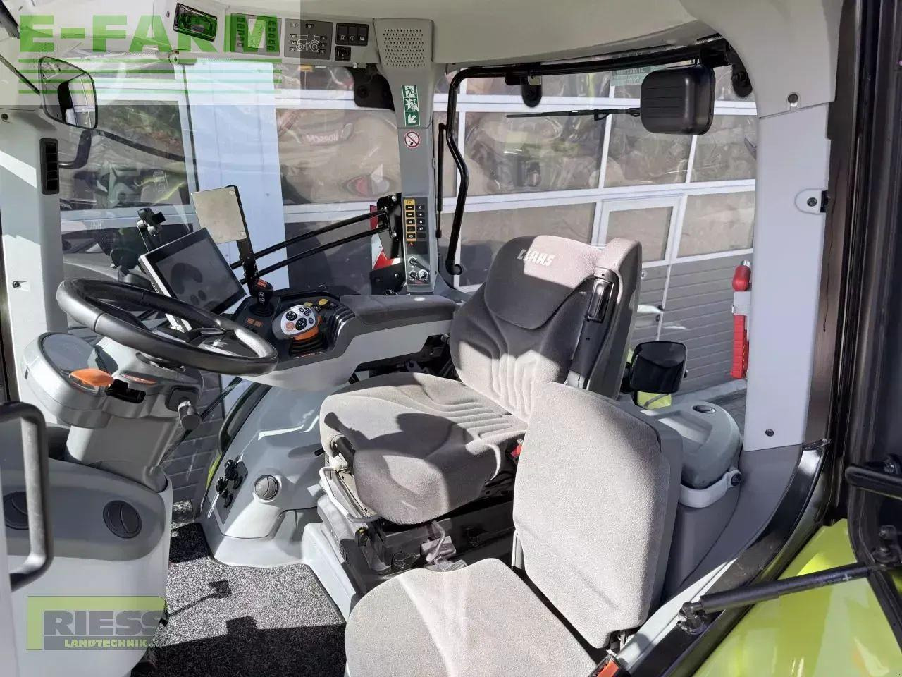 CLAAS axion 800 cebis hexashift a50 HEXASHIFT CEBIS - Traktor: billede 4 CLAAS axion 800 cebis hexashift a50 HEXASHIFT CEBIS - Traktor: billede 4