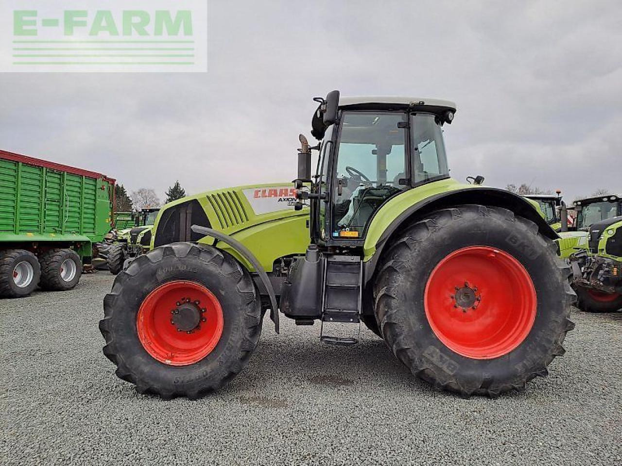 CLAAS axion 820 c-matic CMATIC - Traktor: billede 2 CLAAS axion 820 c-matic CMATIC - Traktor: billede 2
