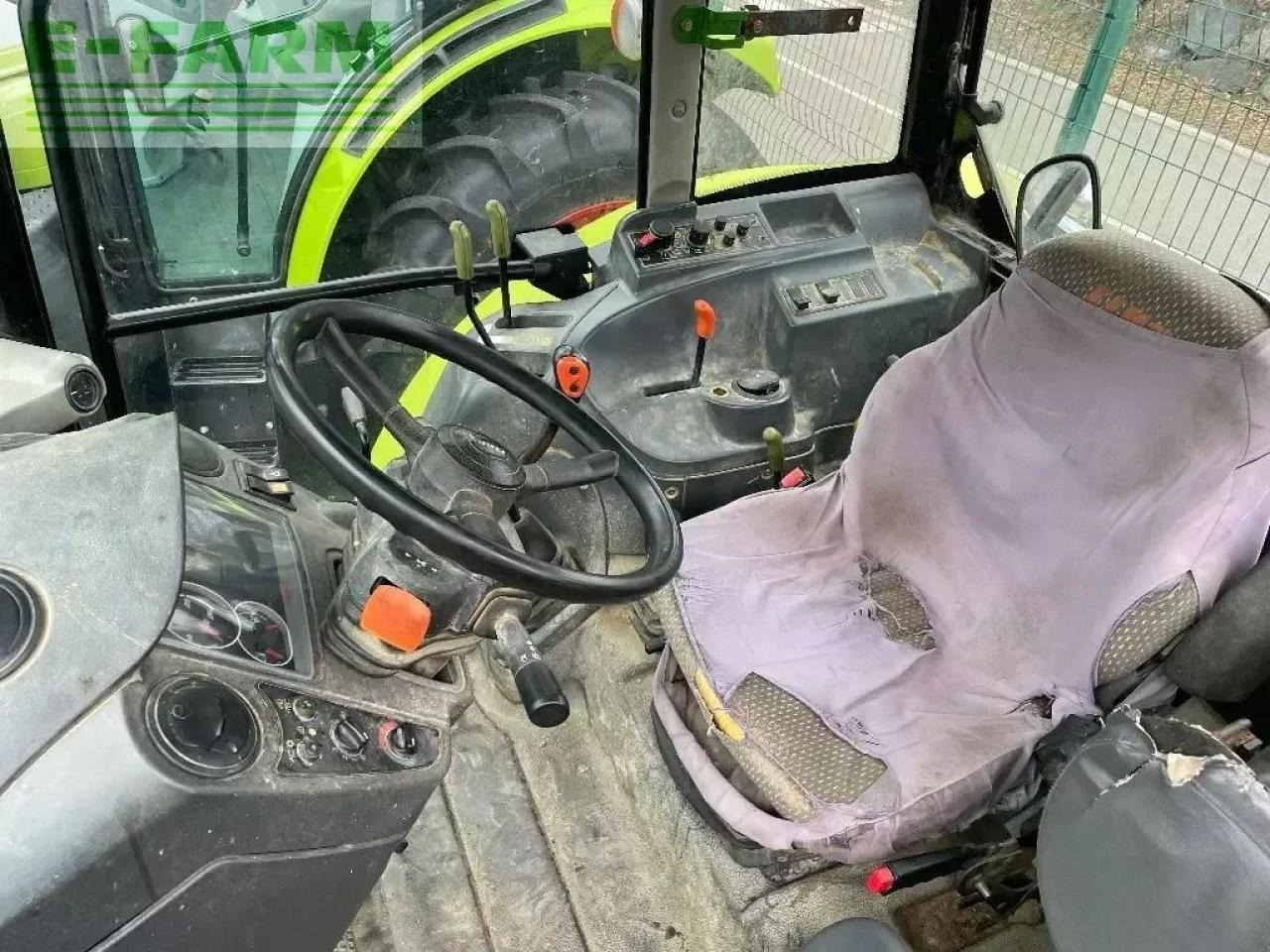 CLAAS axos 330 - Traktor: billede 3 CLAAS axos 330 - Traktor: billede 3