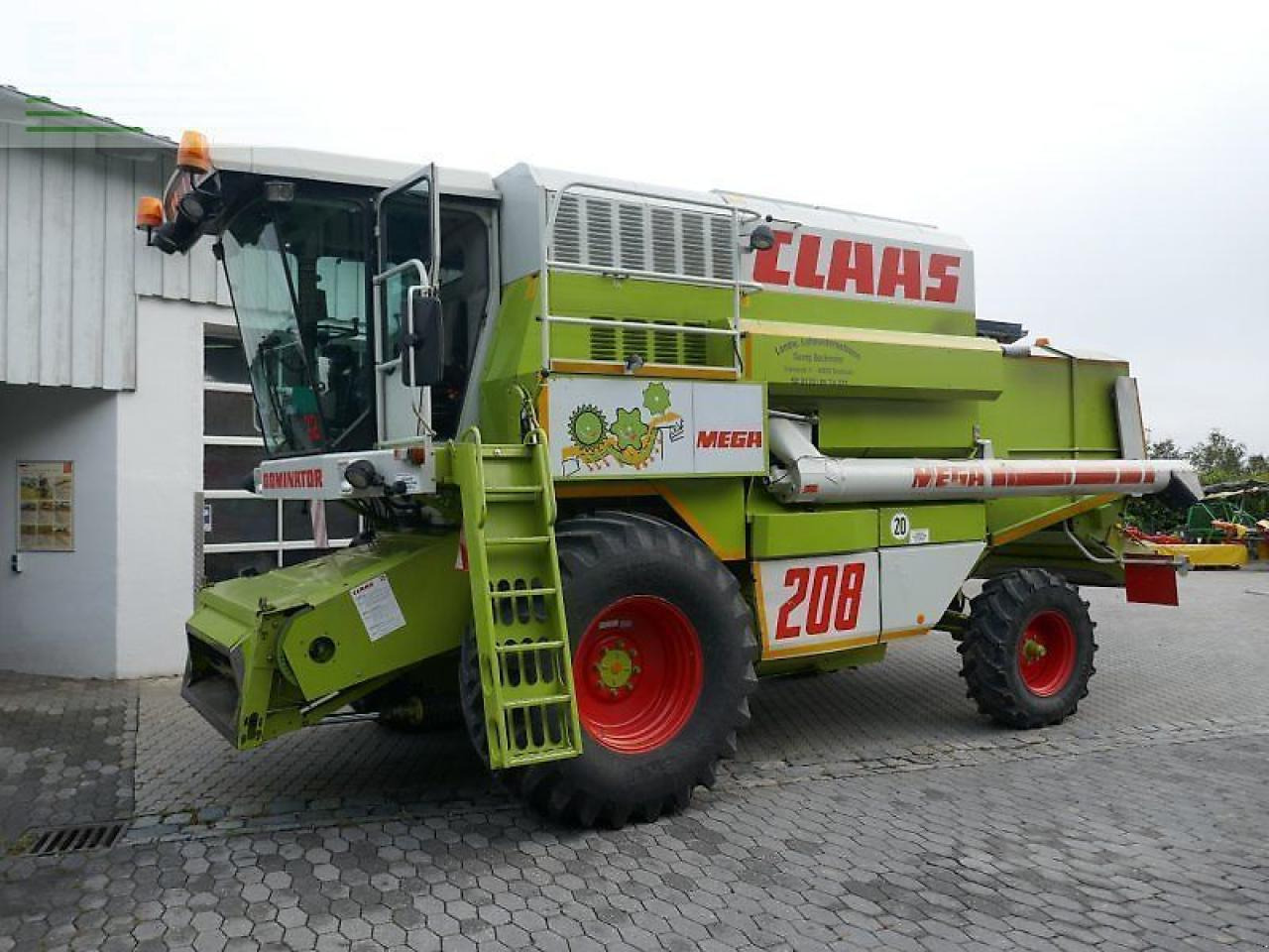 CLAAS dominator 208 mega - Mejetærsker: billede 1 CLAAS dominator 208 mega - Mejetærsker: billede 1