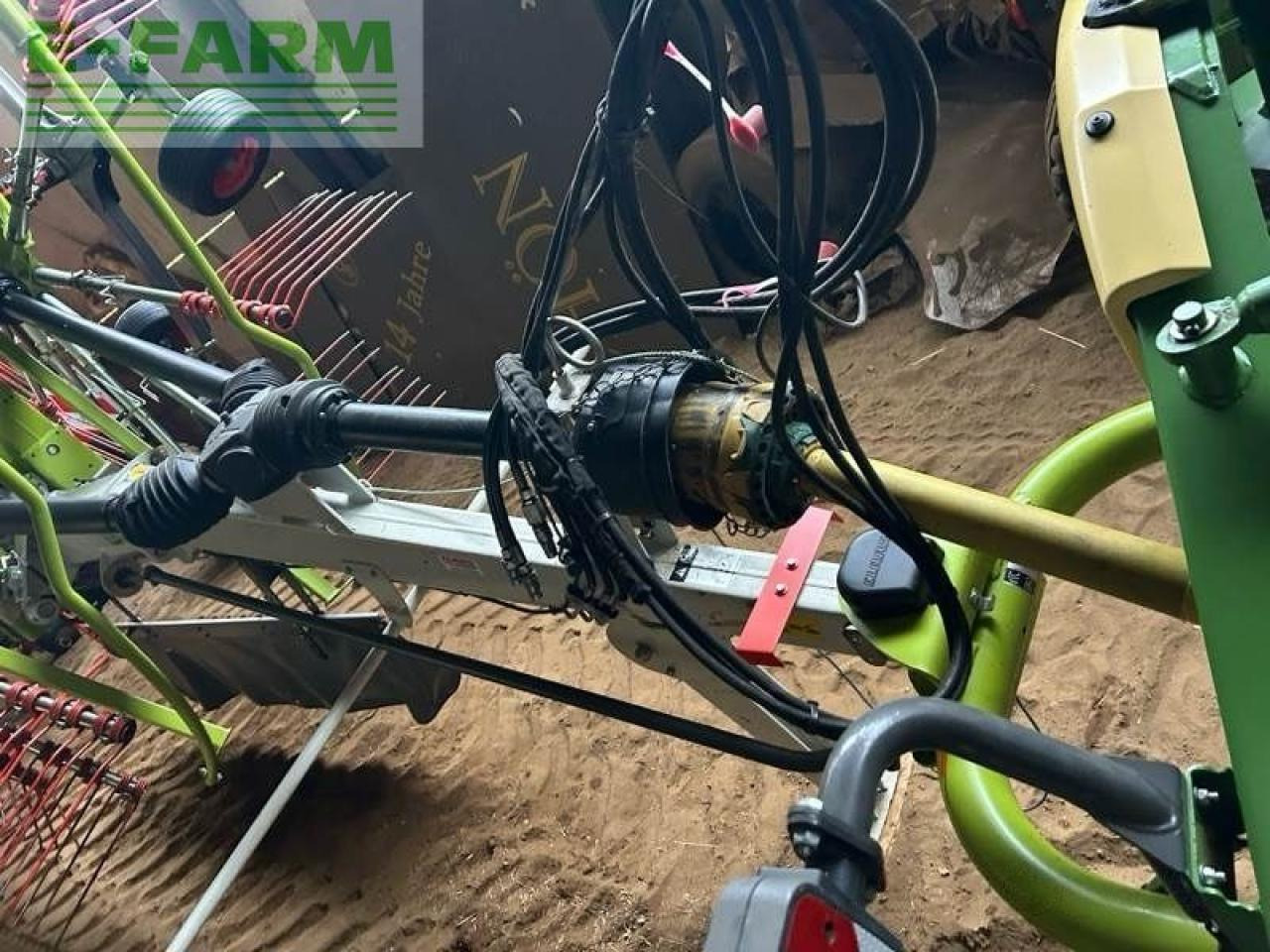 CLAAS liner 2800 - Høvender: billede 2 CLAAS liner 2800 - Høvender: billede 2