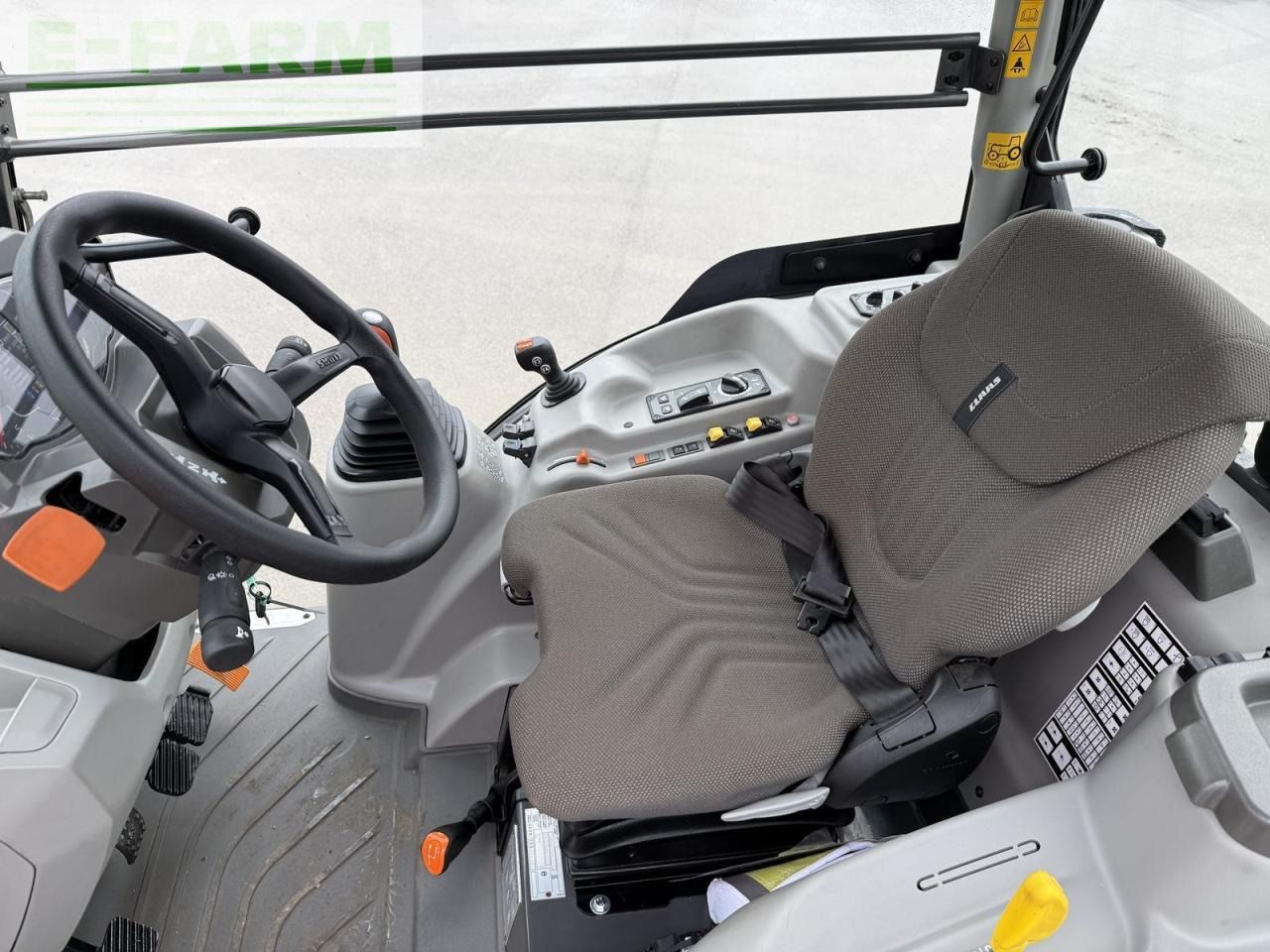 CLAAS nexos 240 l comfort - Traktor: billede 5 CLAAS nexos 240 l comfort - Traktor: billede 5