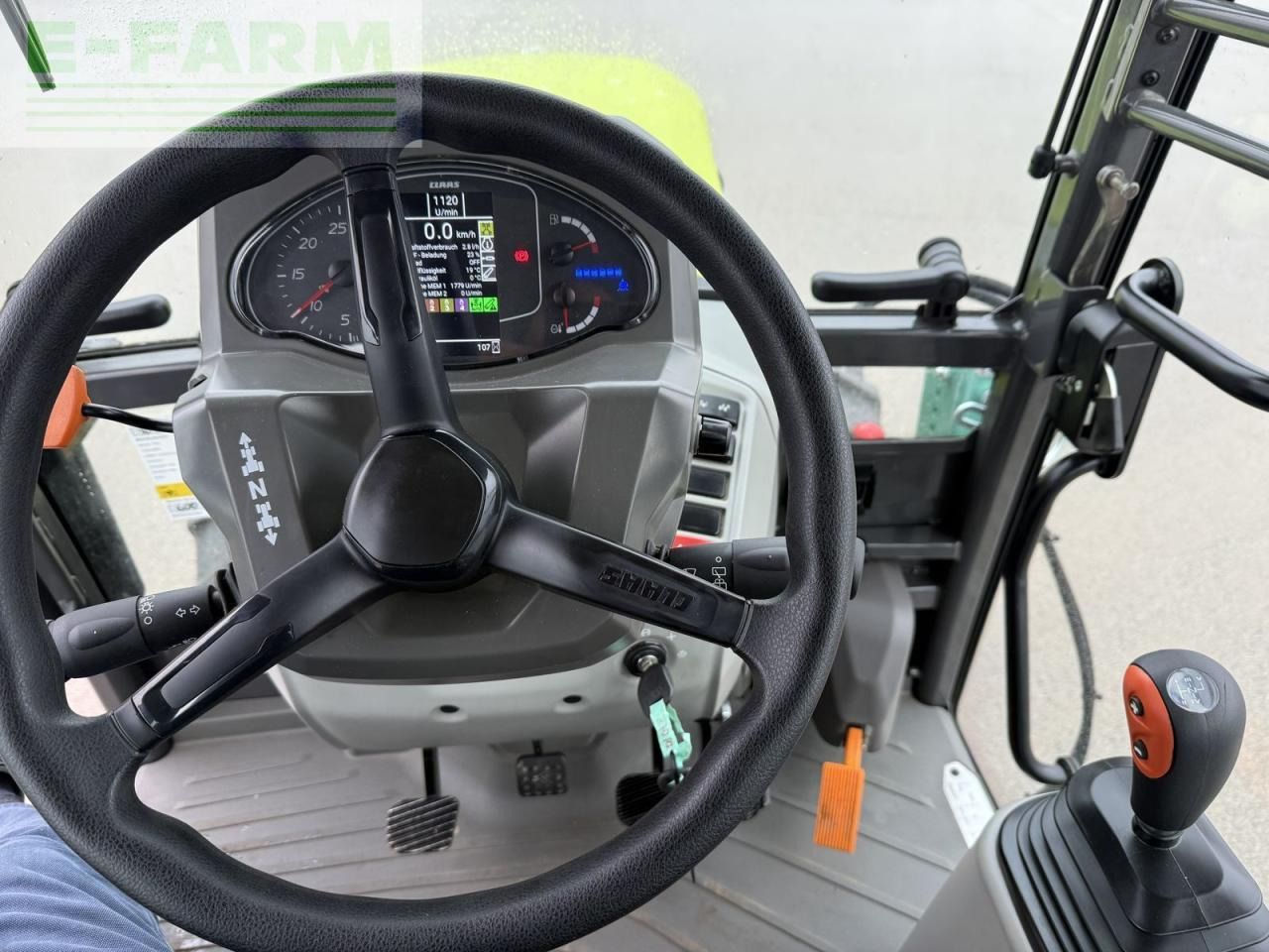 CLAAS nexos 240 l comfort - Traktor: billede 2 CLAAS nexos 240 l comfort - Traktor: billede 2