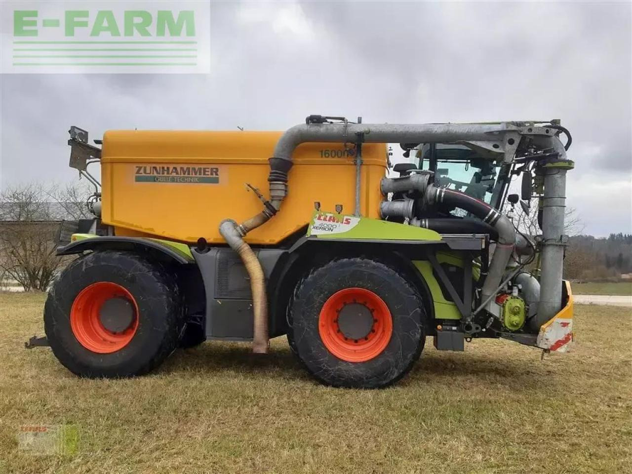 CLAAS xerion 4000 saddle trac SADDLE TRAC - Selvkørende sprøjte: billede 4 CLAAS xerion 4000 saddle trac SADDLE TRAC - Selvkørende sprøjte: billede 4