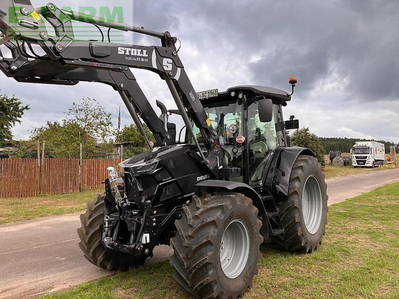 Deutz-Fahr 6135 c ttv mit stoll frontlader TTV - Traktor: billede 1 Deutz-Fahr 6135 c ttv mit stoll frontlader TTV - Traktor: billede 1