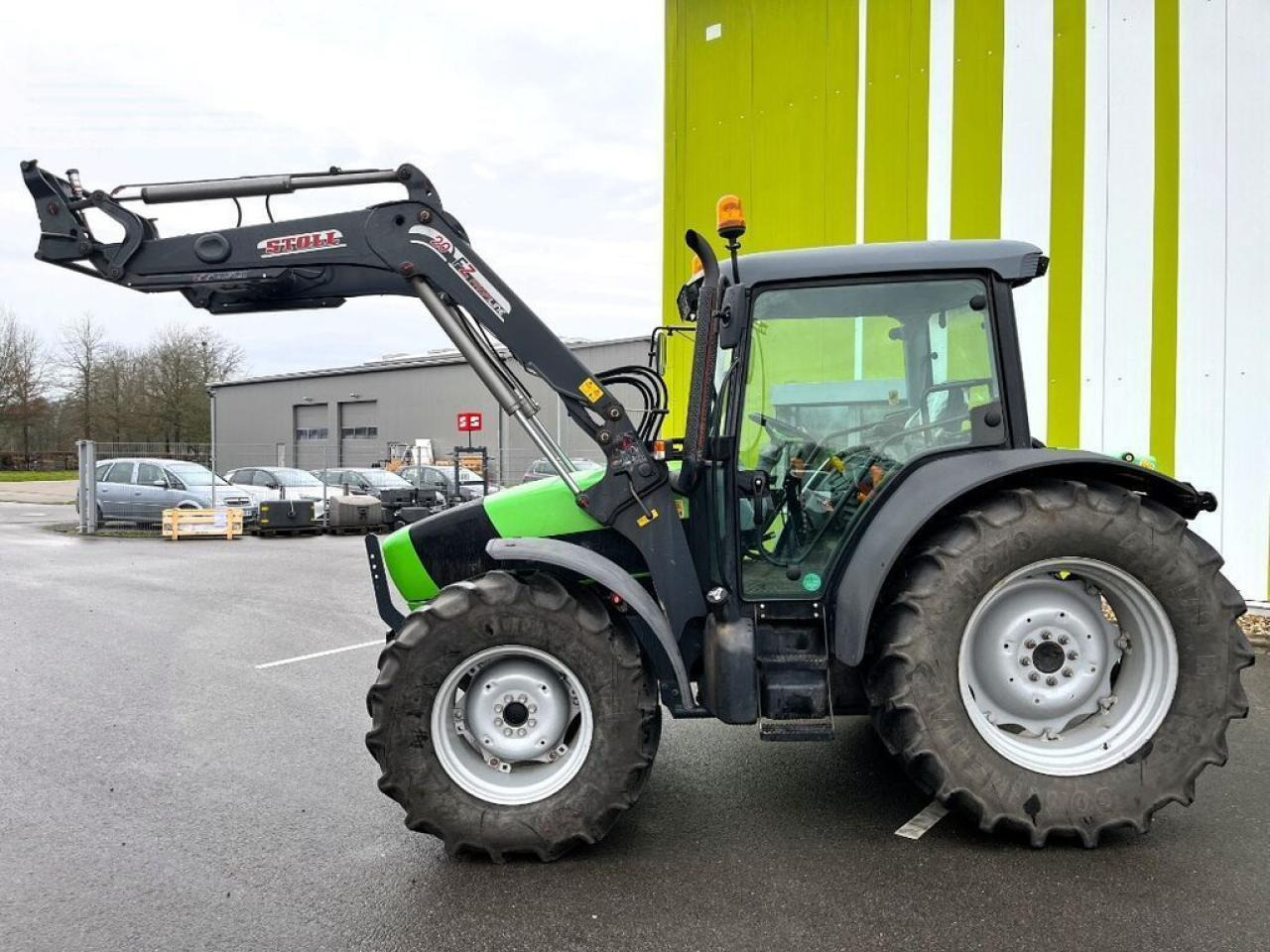 Deutz-Fahr agrofarm 410, stoll 20 fz frontlader, nur 1.691 - Traktor: billede 4 Deutz-Fahr agrofarm 410, stoll 20 fz frontlader, nur 1.691 - Traktor: billede 4