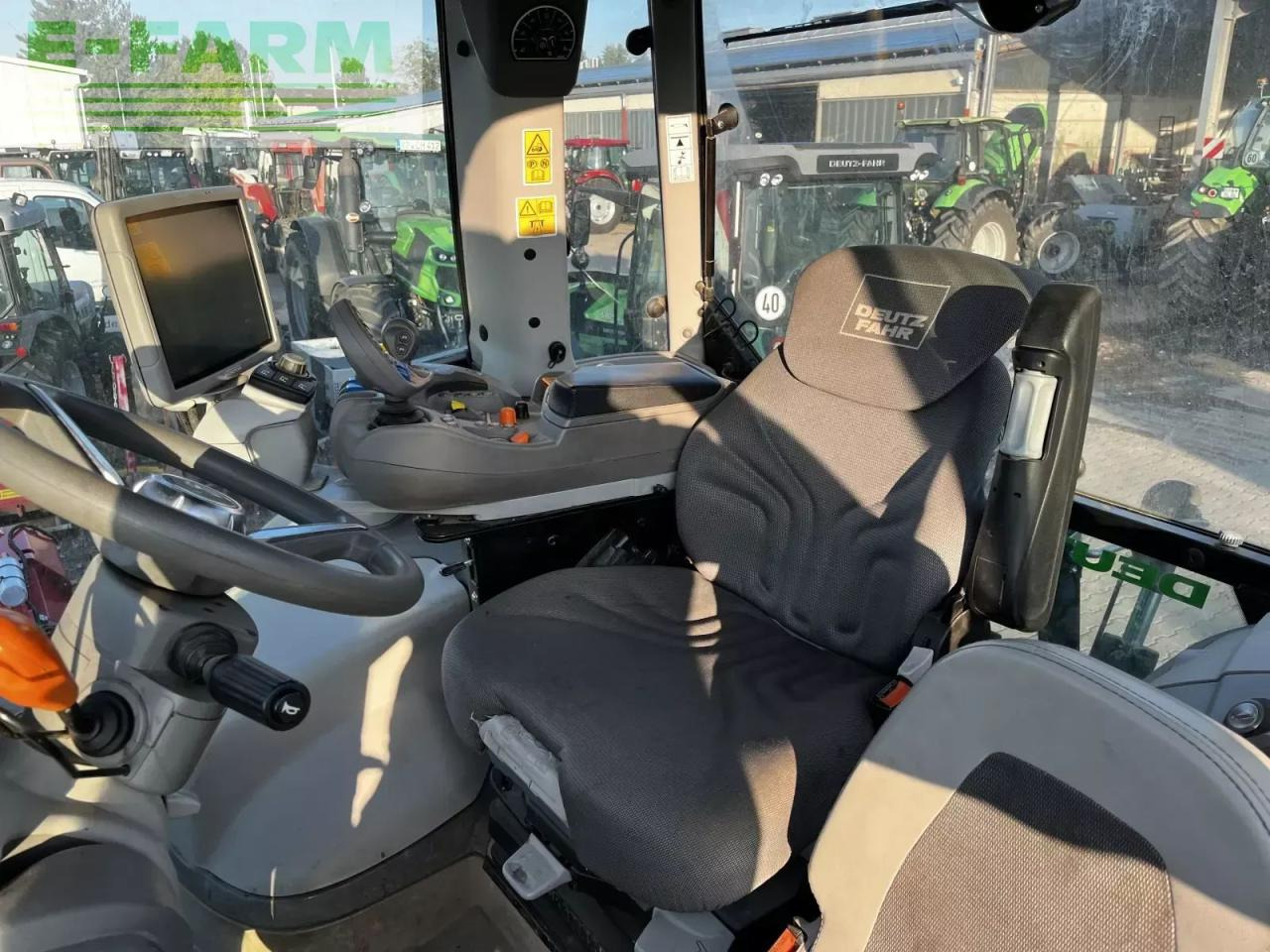 Deutz-Fahr agrotron 8280 ttv TTV - Traktor: billede 5 Deutz-Fahr agrotron 8280 ttv TTV - Traktor: billede 5