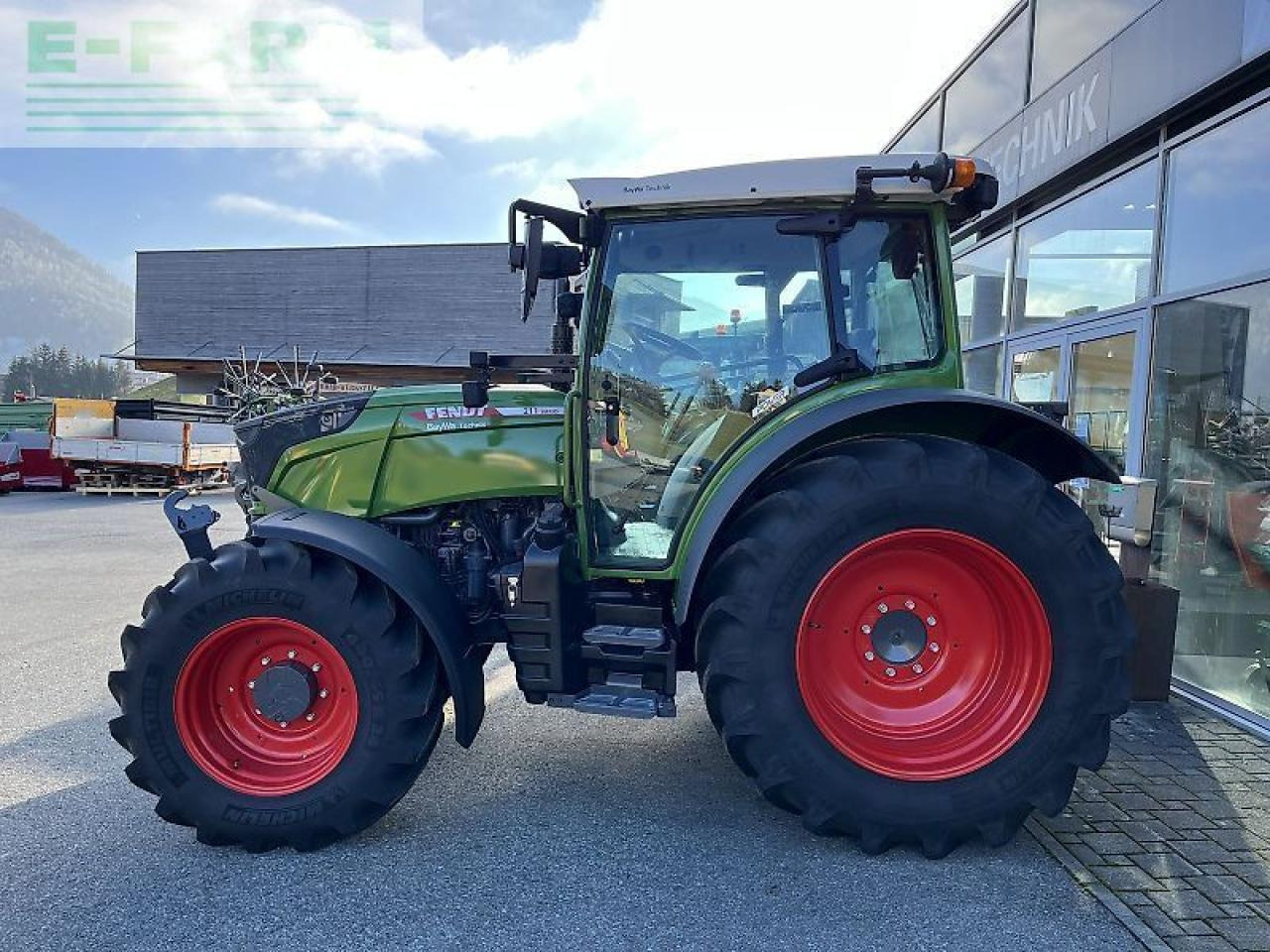 Fendt 211 s vario gen3 power setting 2 - Traktor: billede 2 Fendt 211 s vario gen3 power setting 2 - Traktor: billede 2