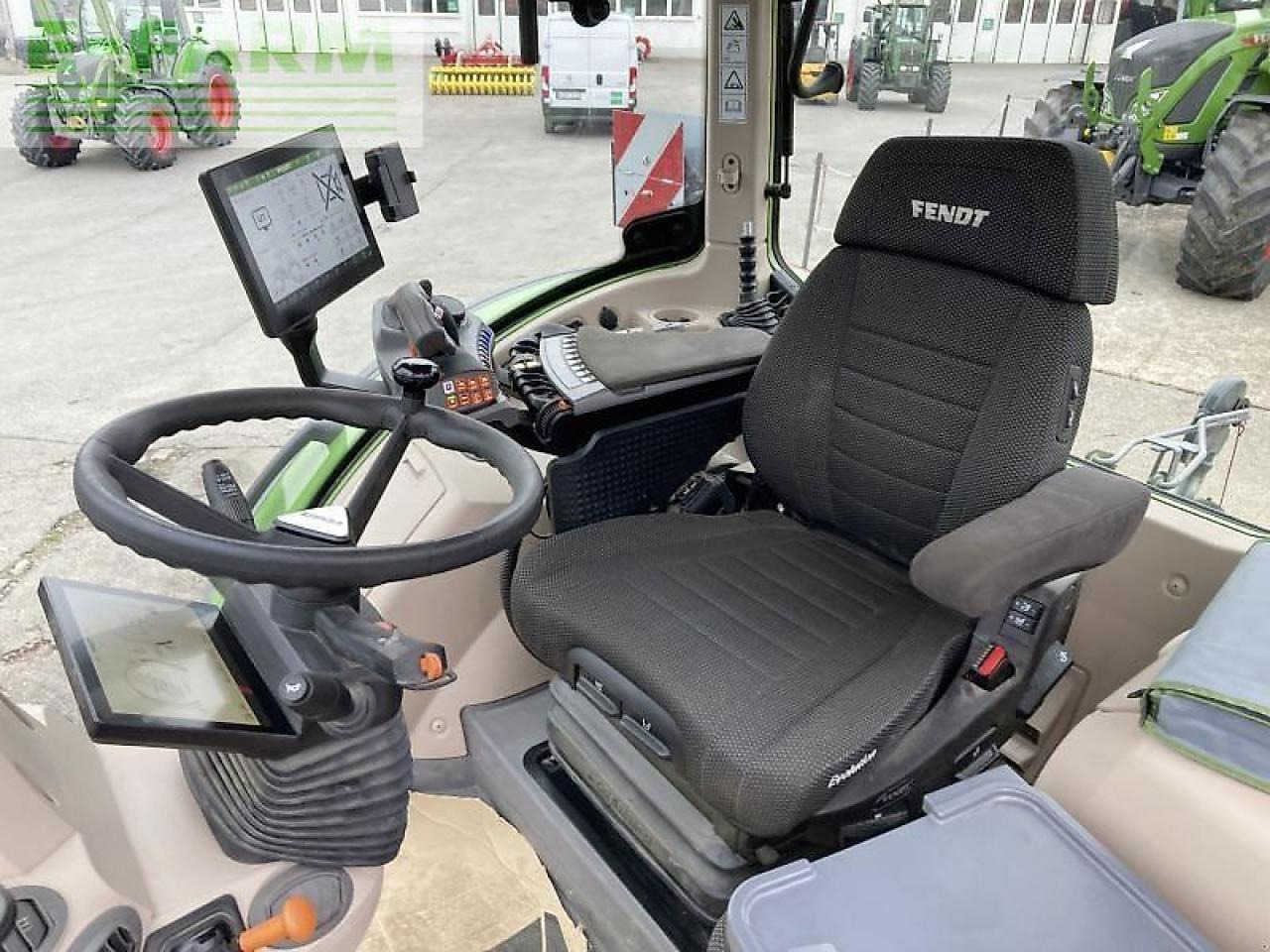 Traktor Fendt 724 vario gen7 profi plus ProfiPlus: billede 15 Traktor Fendt 724 vario gen7 profi plus ProfiPlus: billede 15