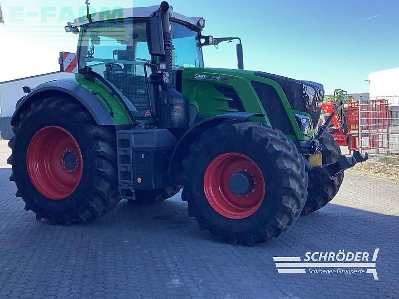 Fendt 824 vario s4 profi plus ProfiPlus - Traktor: billede 1 Fendt 824 vario s4 profi plus ProfiPlus - Traktor: billede 1