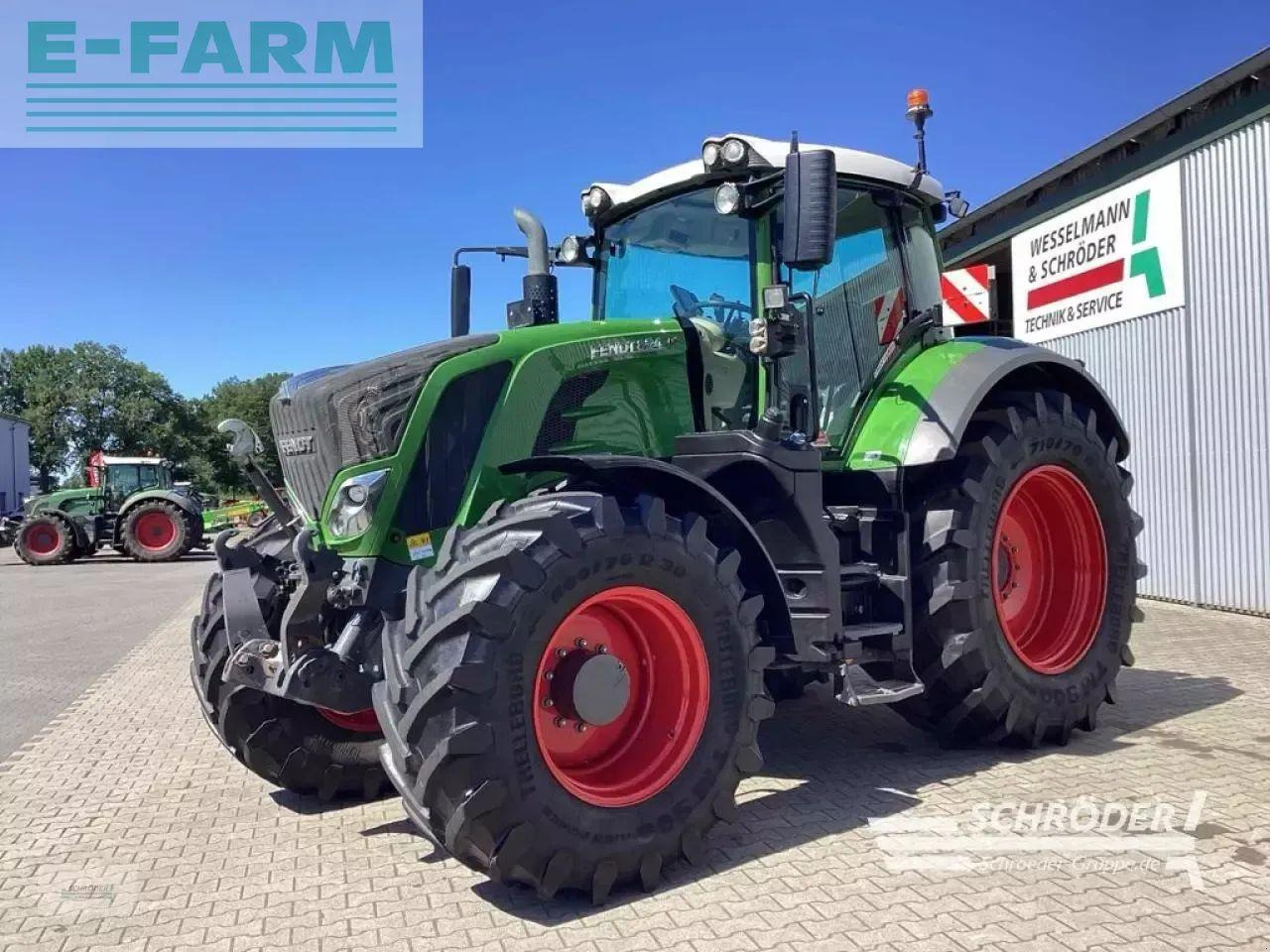 Fendt 824 vario s4 profi plus ProfiPlus - Traktor: billede 4 Fendt 824 vario s4 profi plus ProfiPlus - Traktor: billede 4