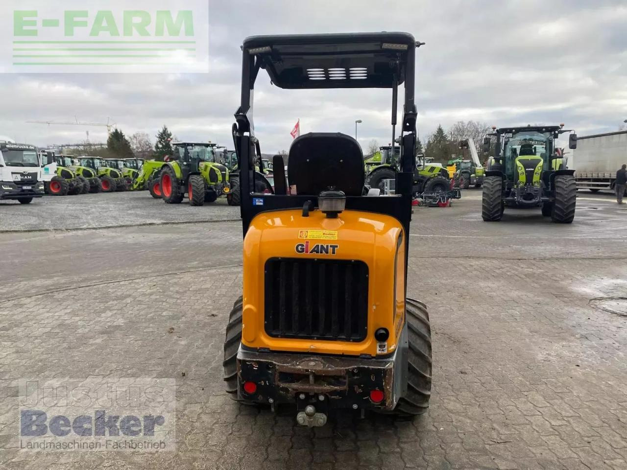 Giant g 2200 - Minigravemaskine: billede 5 Giant g 2200 - Minigravemaskine: billede 5